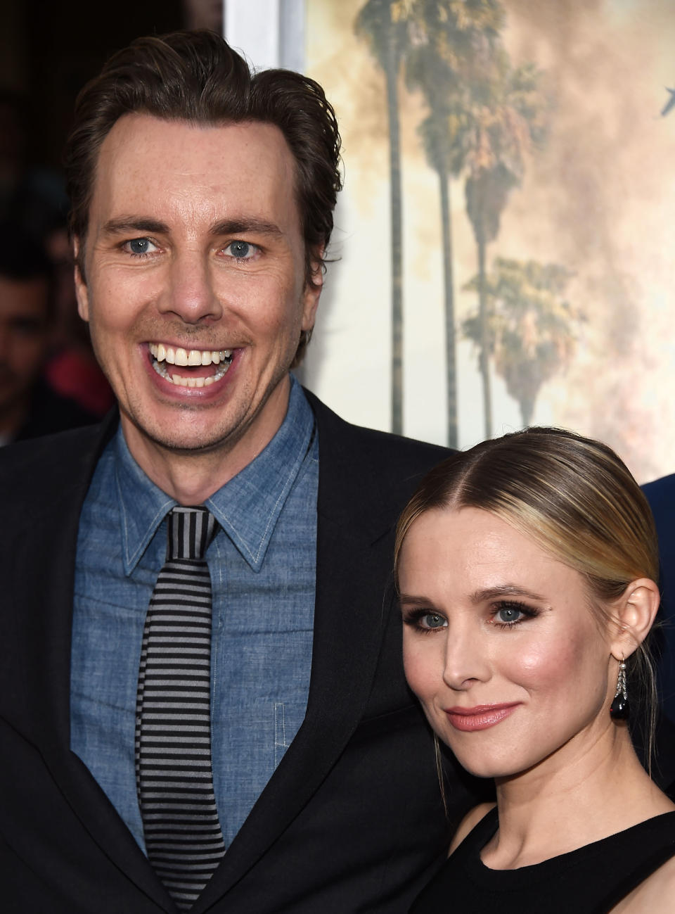 Closeup of Dax Shepard and Kristen Bell