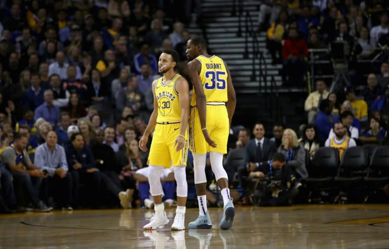 Stephen Curry and Kevin Durant combined for 68 points as the Golden State Warriors beat the Sacramento Kings 130-125