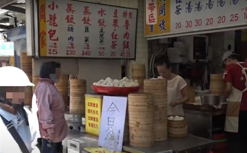 花蓮不少商家面對報復性消費人潮供不應求，公休準備食材。(圖／資料畫面）