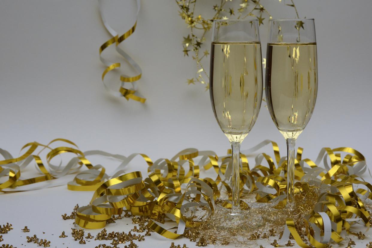 Prosecco prices are about to get a lot more reasonable [Photo: Pexels]