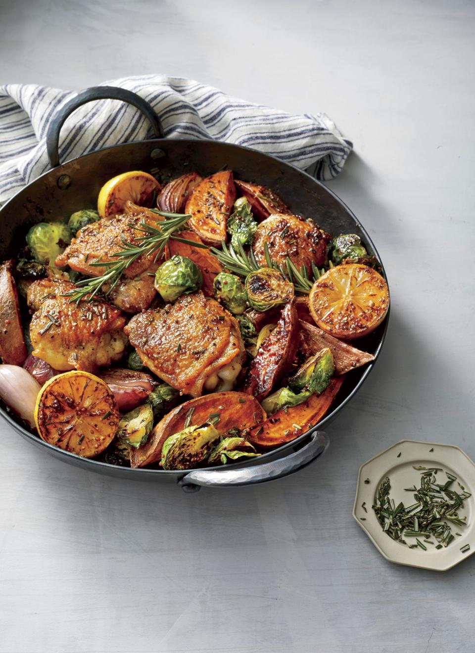 Oven Baked Chicken Thighs with Vegetables