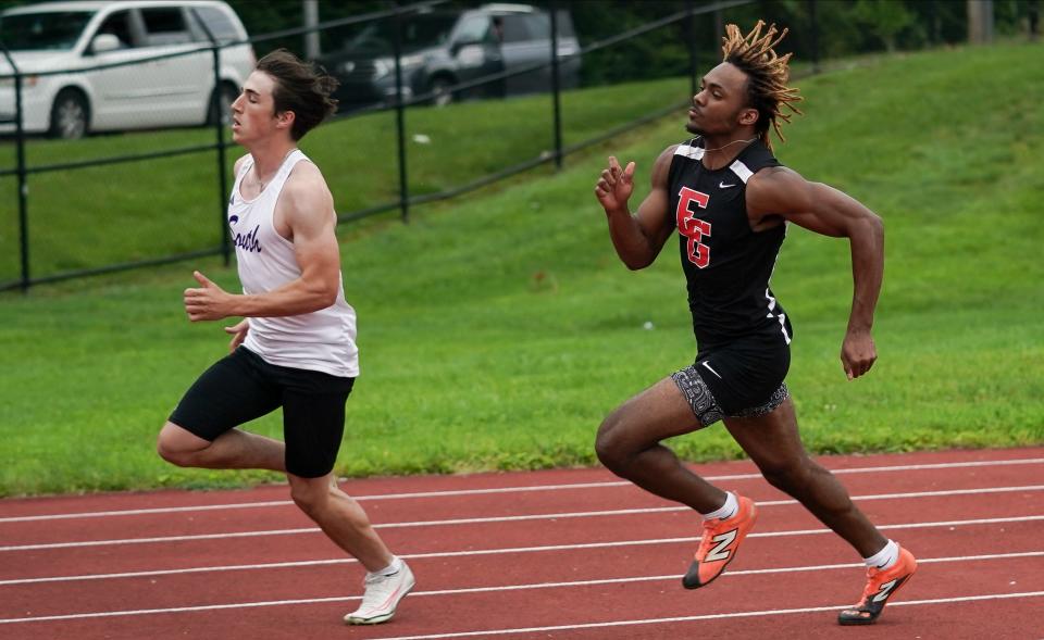 Bloomington South’s Gabe Taylor and Eastern Greene’s James Lewis compete in the 200 meter dash prelims during the IHSAA boys’ track and field sectional championship at Bloomington North on Thursday, May 16, 2024.