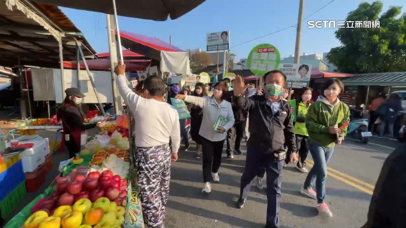 公投時日逼近，綠營全體積極於地方拉票，希望民眾支持中央政策。