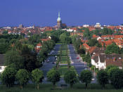 <p>Das beschauliche Hildesheim in Niedersachsen misst insgesamt nur 92,96 km². Allein 80 km² sind davon Natur pur. Im Ranking reicht das für Platz sieben. (Bild-Copyright: United Archives/ddp Images) </p>