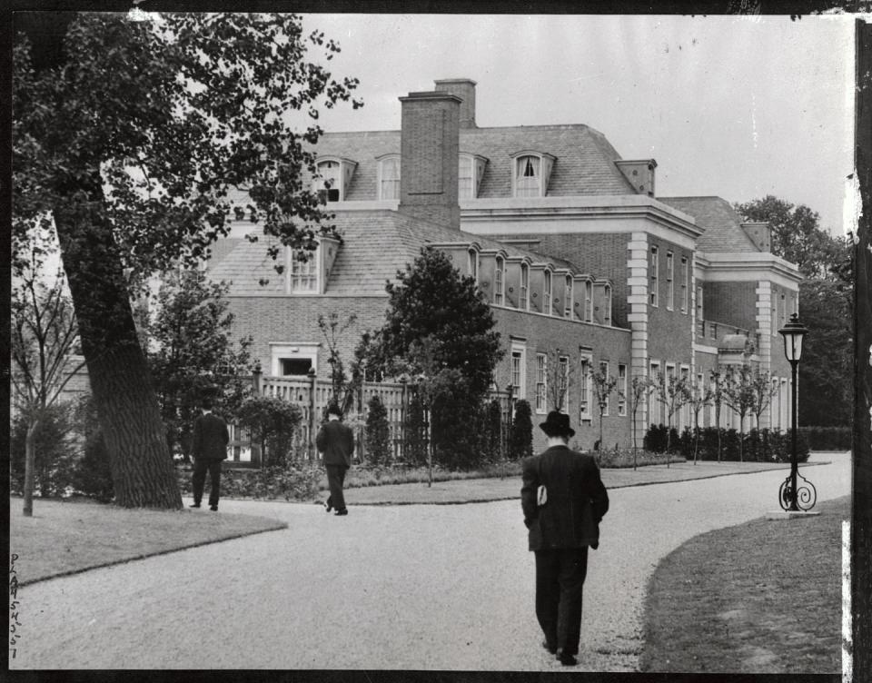 exterior view of winfield house