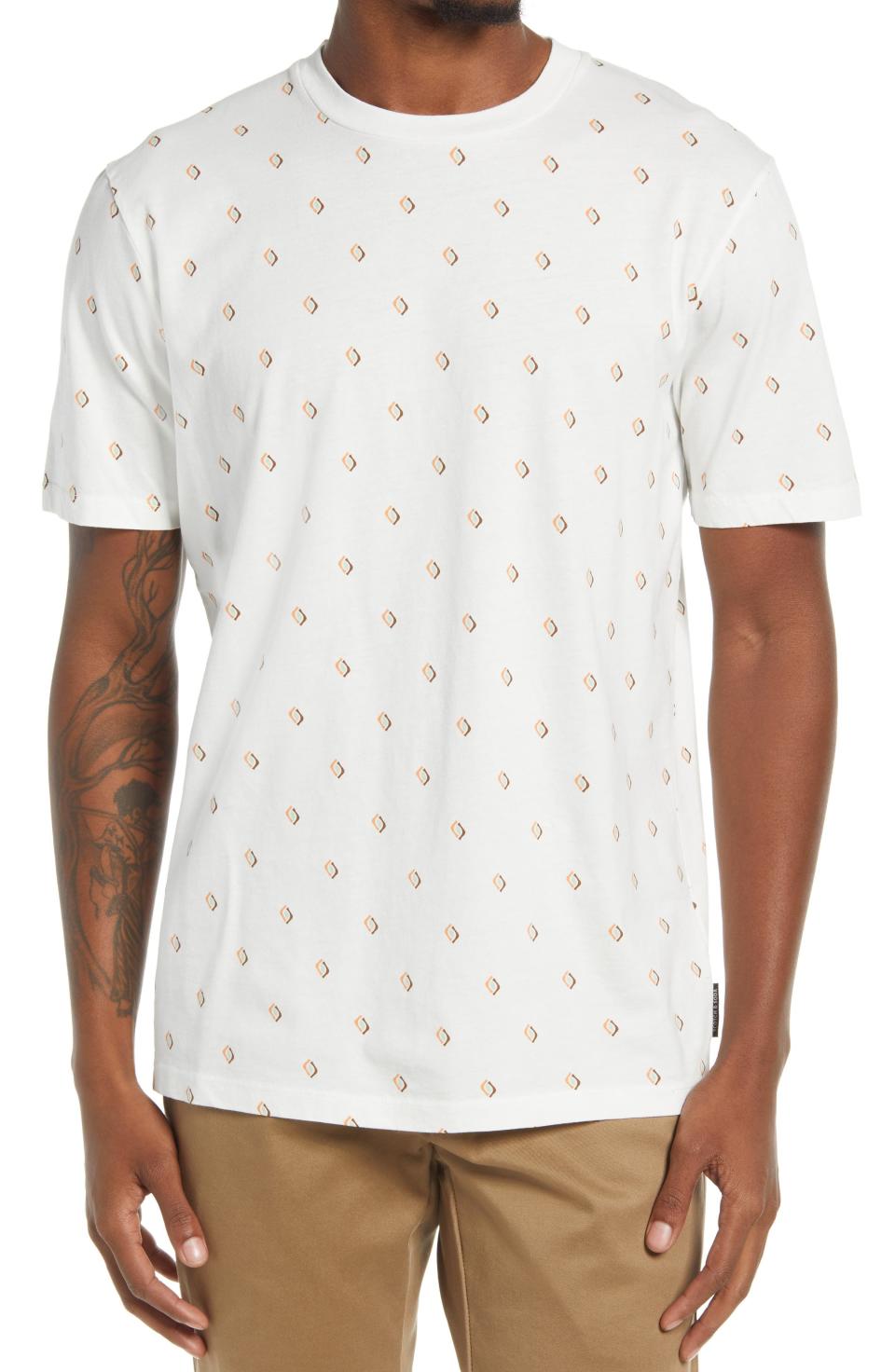 Neat Diamond Print T-Shirt