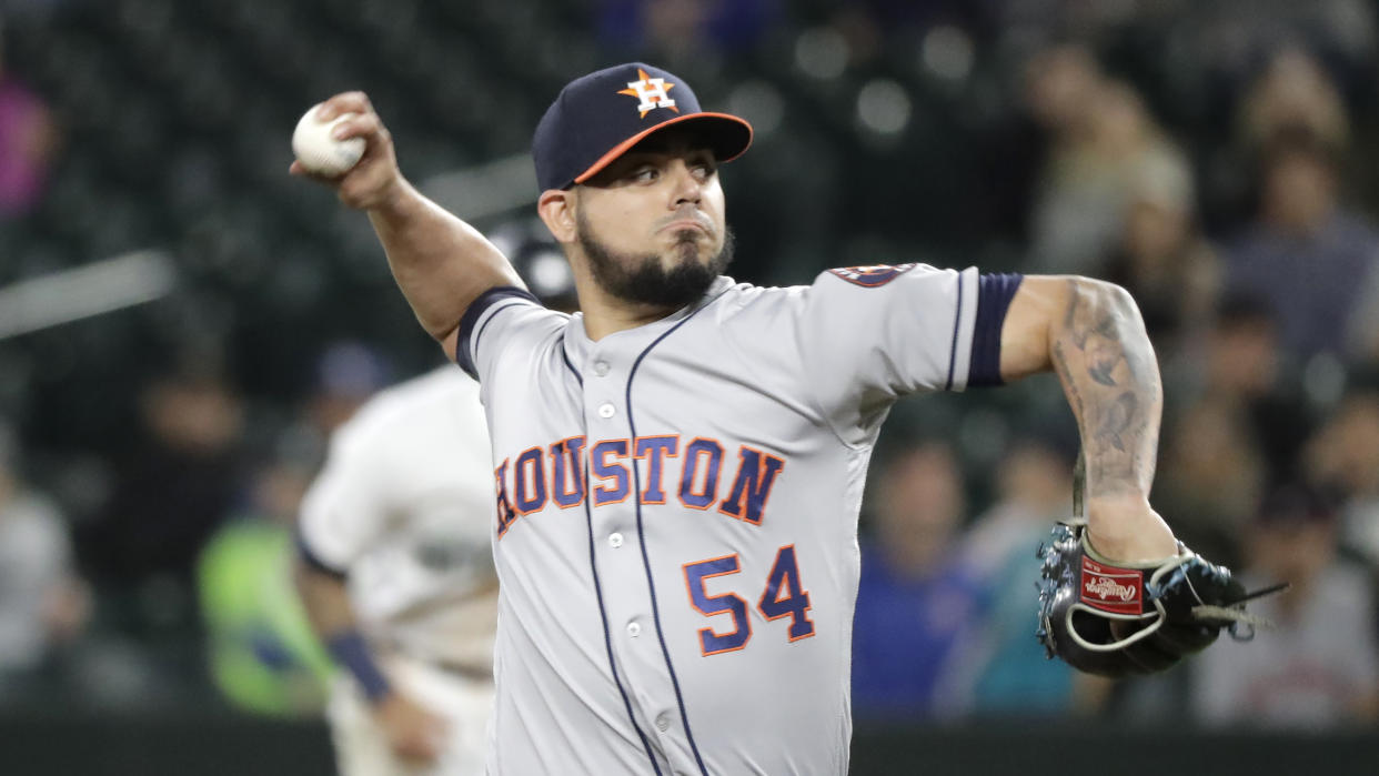 Houston Astros closing pitcher Roberto Osuna throws the ball during a baseball game against the Seattle Mariners, Tuesday, Sept. 24, 2019, in Seattle. (AP Photo/Ted S. Warren)