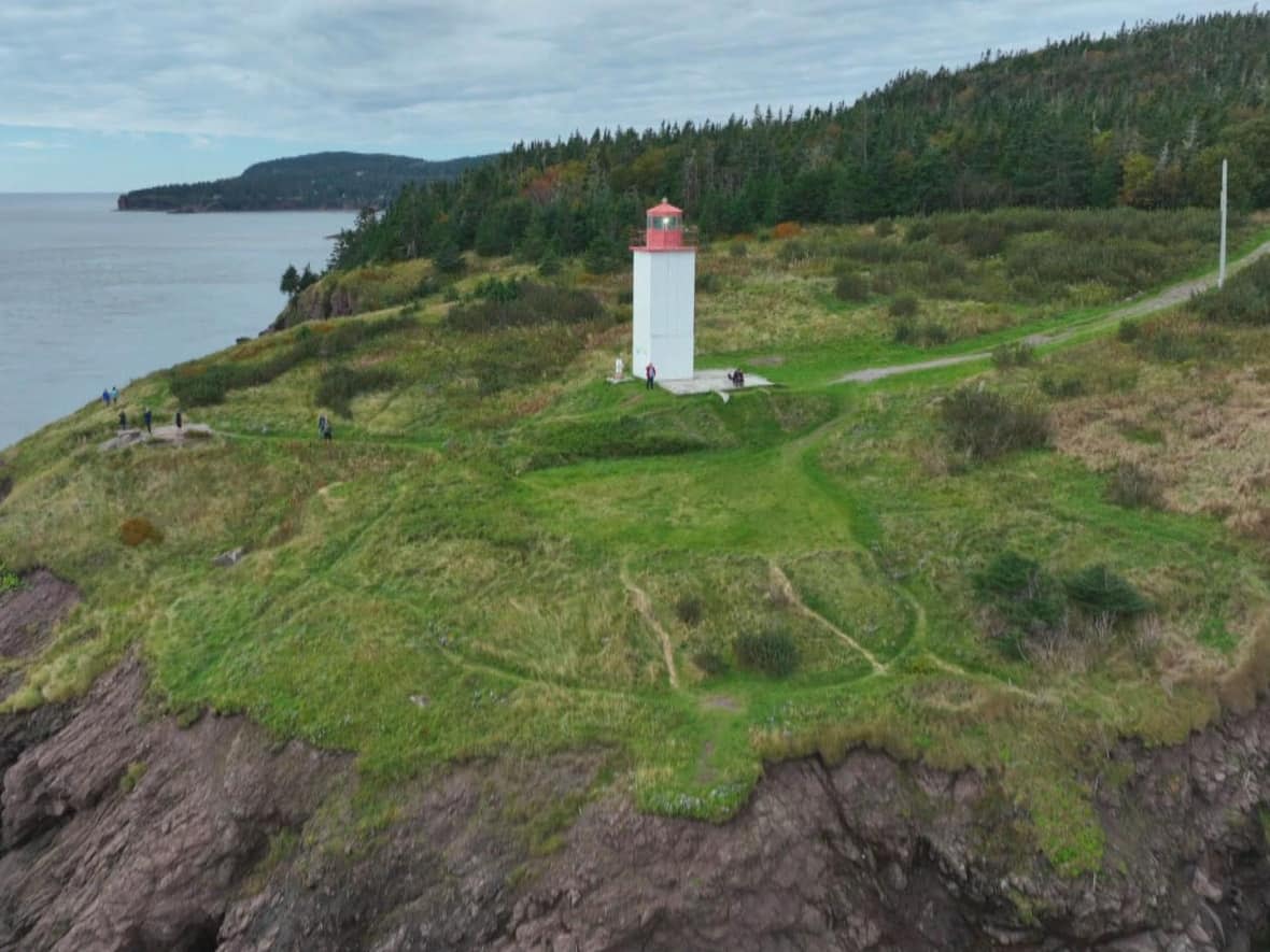 The land purchases by the Applecross Group include a long stretch of coastline that runs 1,500 metres from just past the Quaco Head Lighthouse up to and including Browns Beach. (Roger Cosman/CBC - image credit)