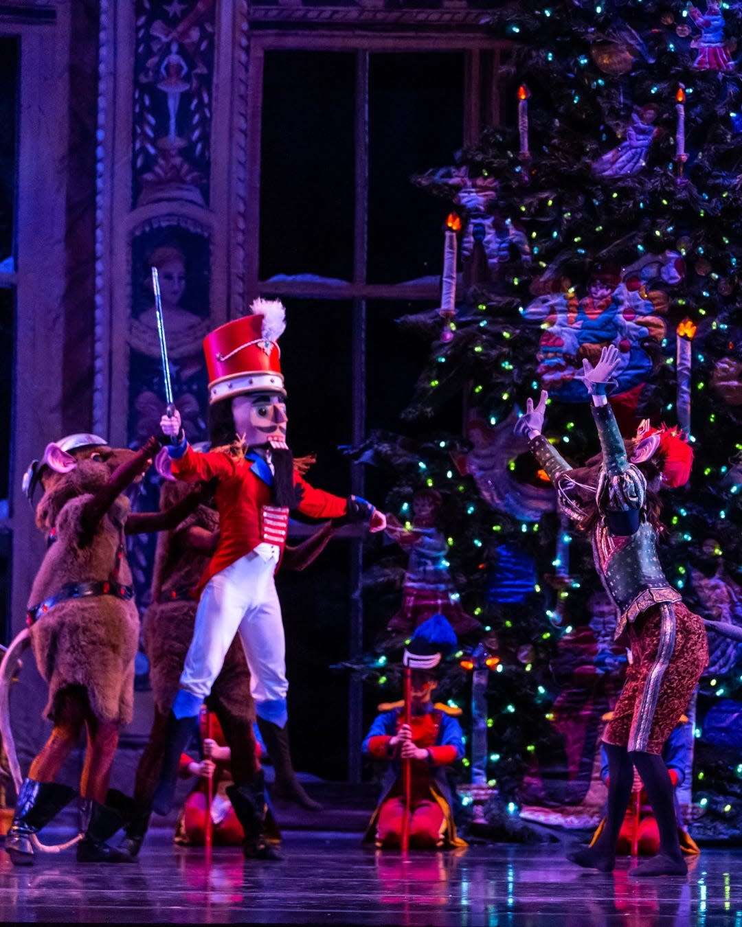 A scene from BalletMet's "The Nutcracker."