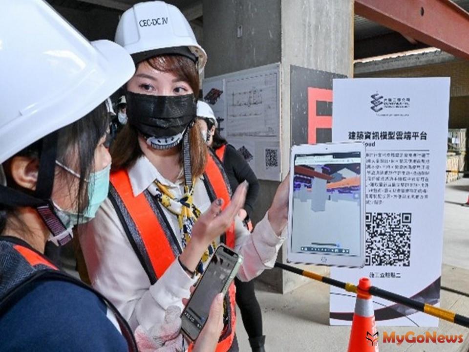 ▲大陸工程在南港機廠公共住宅工務所展現多項營造科技應用技術(圖/業者提供)