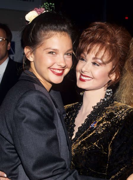 PHOTO: Ashley Judd and Naomi Judd during APLA 6th Commitment to Life Concert Benefit at Universal Amphitheater in Universal City, Calif. in 1992. (Kevin Mazur/WireImage via Getty Images)