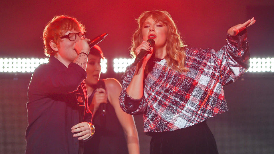 Ed Sheeran and Taylor Swift performing