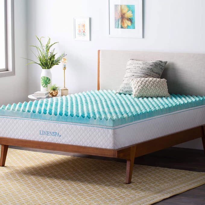 Linenspa 3-inch Convoluted Gel Swirl Memory Foam Mattress Topper