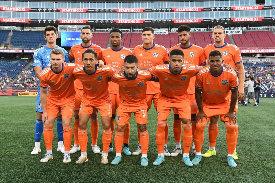 The FC Cincinnati starting 11 poses for a picture before a match against the New England Revolution at Gillette Stadium July 3, 2022.