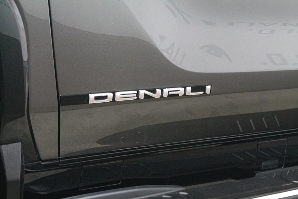 EMBARGO 5PM 10/20: The 2024 GMC Sierra EV Denali Edition 1.