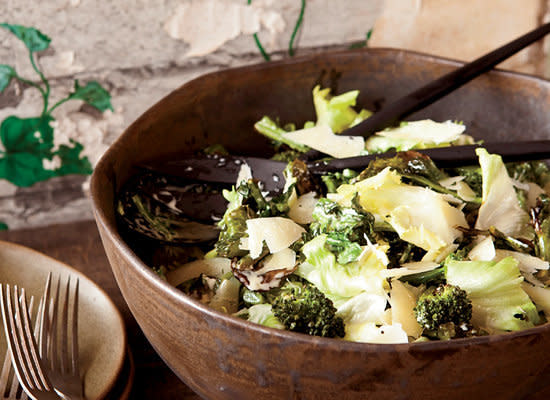 <strong>Get the <a href="http://www.huffingtonpost.com/2011/10/27/escarole-and-roasted-broc_n_1058378.html">Escarole and Roasted Broccoli Salad with Anchovy Dressing Recipe</a></strong>