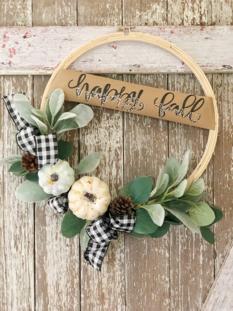 DIY Fall Hoop Wreath