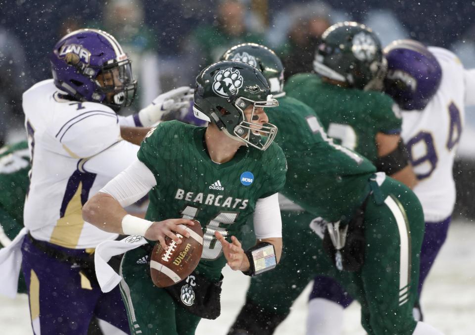 Northwest Missouri State quarterback Kyle Zimmerman (16) looks downfield during the first half of the NCAA Division II championship college football game against North Alabama, Saturday, Dec. 17, 2016, in Kansas City, Kan. (AP Photo/Colin E. Braley)