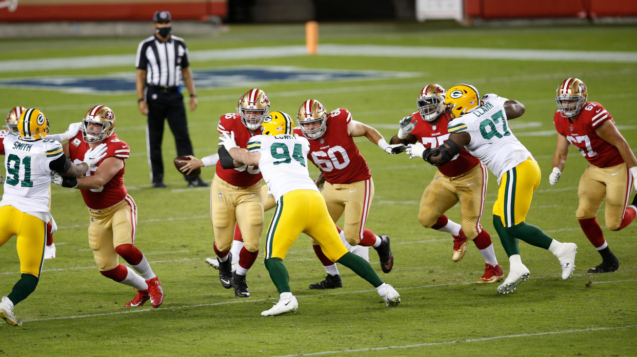 SANTA CLARA, CA - NOVEMBER 3: The San Francisco 49ers blocks during the game against the Green Bay Packers at Levi's Stadium on November 3, 2020 in Santa Clara, California. The Packers defeated the 49ers 34-17. (Photo by Michael Zagaris/San Francisco 49ers/Getty Images)