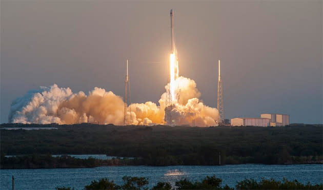 spacex barge landing information