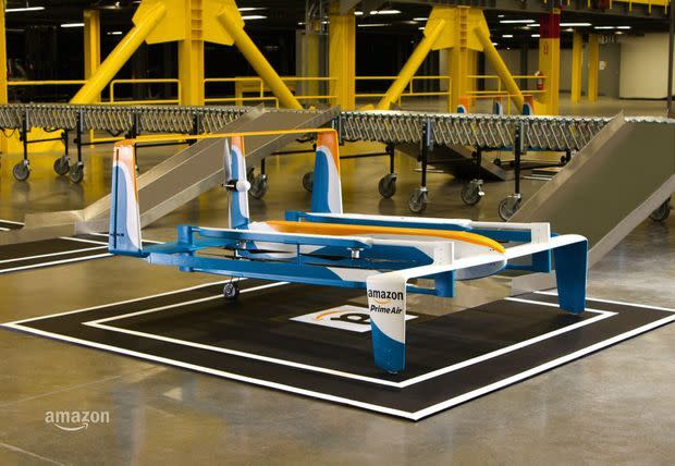 L’Amazon Prime Air se donne pour objectif de livrer des objets de moins de 2,25 kilos en trente minutes