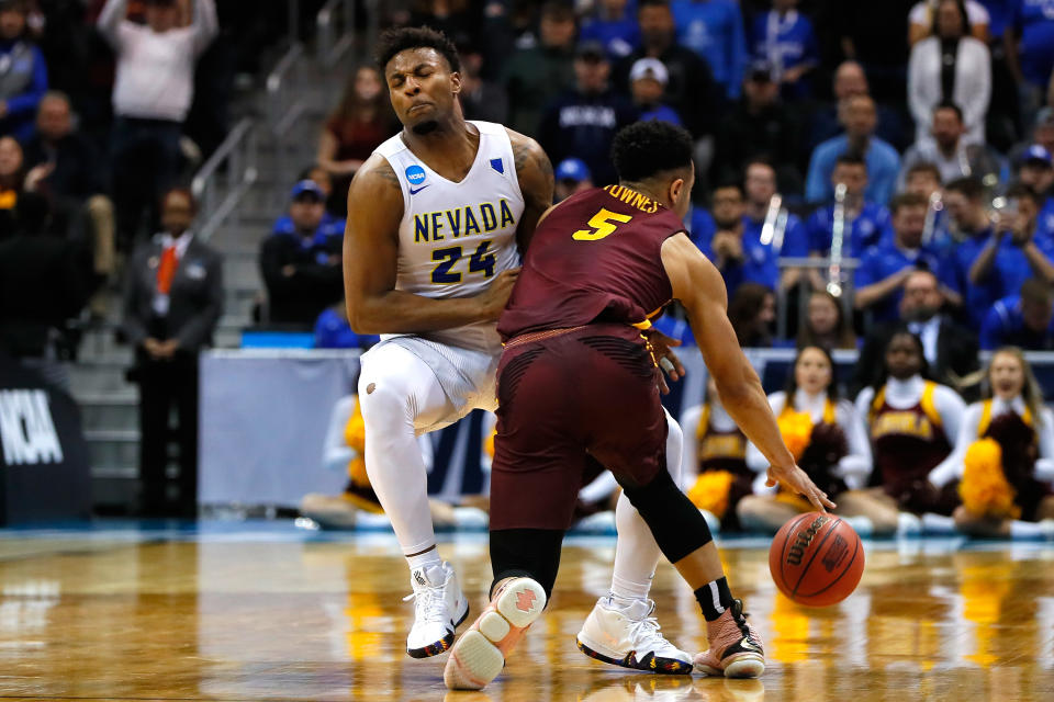 Did Loyola Chicago’s Marques Townes travel before he was fouled by Nevada’s Jordan Caroline? (Getty)