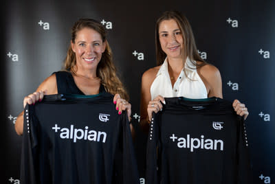 Géraldine Fasnacht (left) and Belinda Bencic (right) are the new Alpian ambassadors