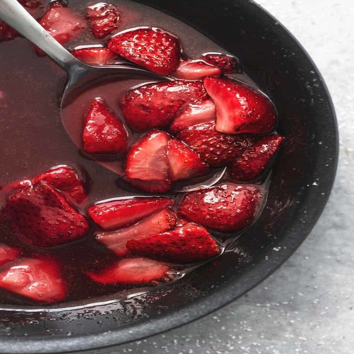 A bowl of strawberries