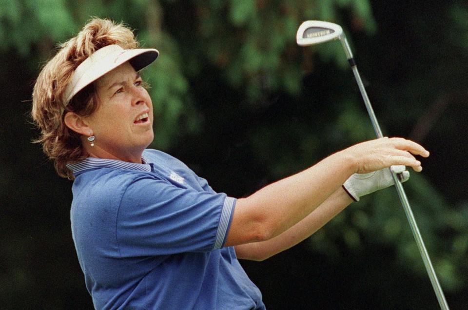 Hollis Stacy watches her tee shot on the 15th hole during the second round of the Rochester International Friday, May 29, 1998 at Locust Hill Country Club in Pittsford, N.Y. Stacy shot a 5-aunder-par 67 to pull to within two shots of the lead after two rounds. (AP Photo/Kevin Higley)