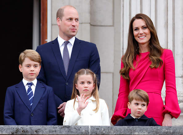 <div class="inline-image__caption"><p>Prince George of Cambridge, Prince William, Duke of Cambridge, Princess Charlotte of Cambridge, Prince Louis of Cambridge and Catherine, Duchess of Cambridge stand on the balcony of Buckingham Palace following the Platinum Pageant on June 5, 2022, in London, England.</p></div> <div class="inline-image__credit">Max Mumby/Indigo/Getty</div>