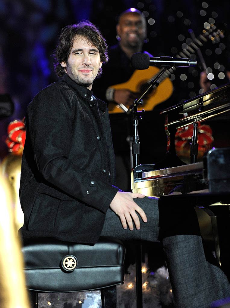 Josh Groban Rockfeller Center