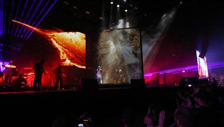 Big Boi (R) and Andre 3000 of Outkast perform at the Coachella Valley Music and Arts Festival in Indio, California April 11, 2014. REUTERS/Mario Anzuoni