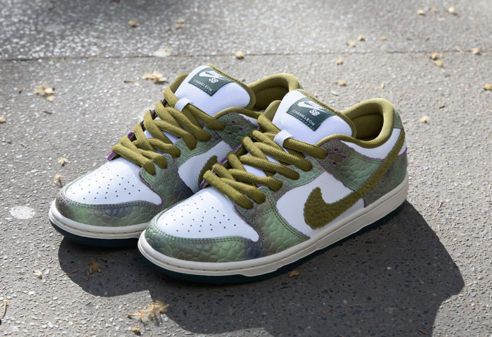 同步帶來配套的 Converse CONS AS-1 Pro 和 Nike SB Dunk Low 鞋款。