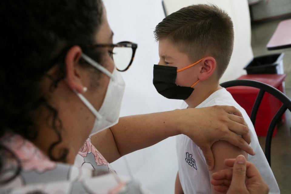 Kids ages 5 and up have been cleared to receive vaccinations against the coronavirus disease since last fall, but only about one third of parents of children ages 5 to 11 have vaccinated their children. (REUTERS)