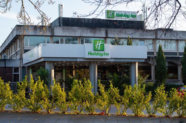 Maidenhead, UK. 23rd November, 2022. The Maidenhead Holiday Inn has been closed to the general public since April this year and is being used to house asylum seekers claiming 