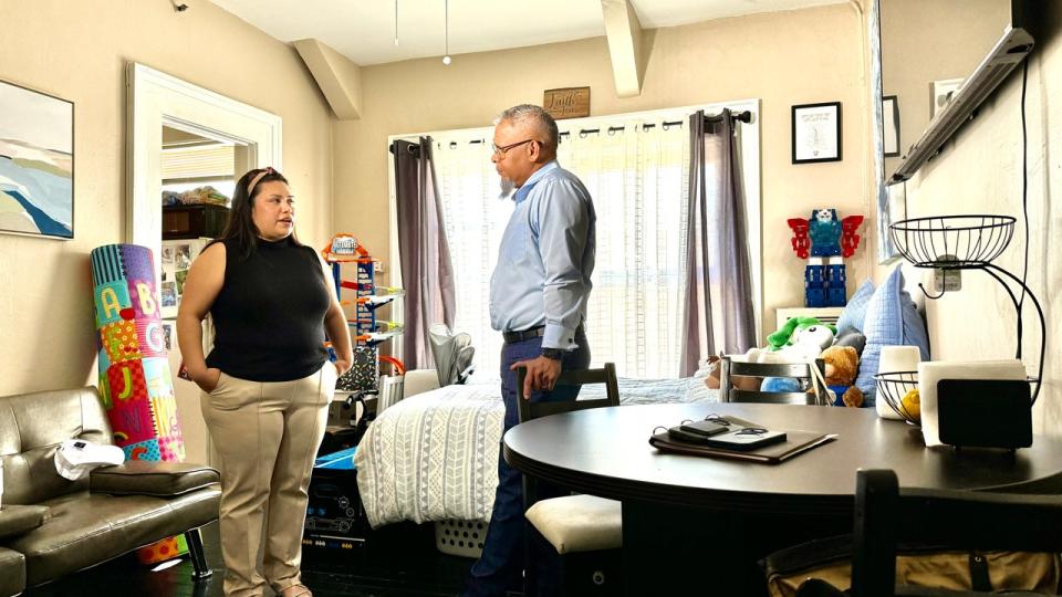 <div>The RightWay Foundation. On right, Marlene Elias, who was housed by the foundation and who volunteers. Founder, Franco Vega on left.</div>