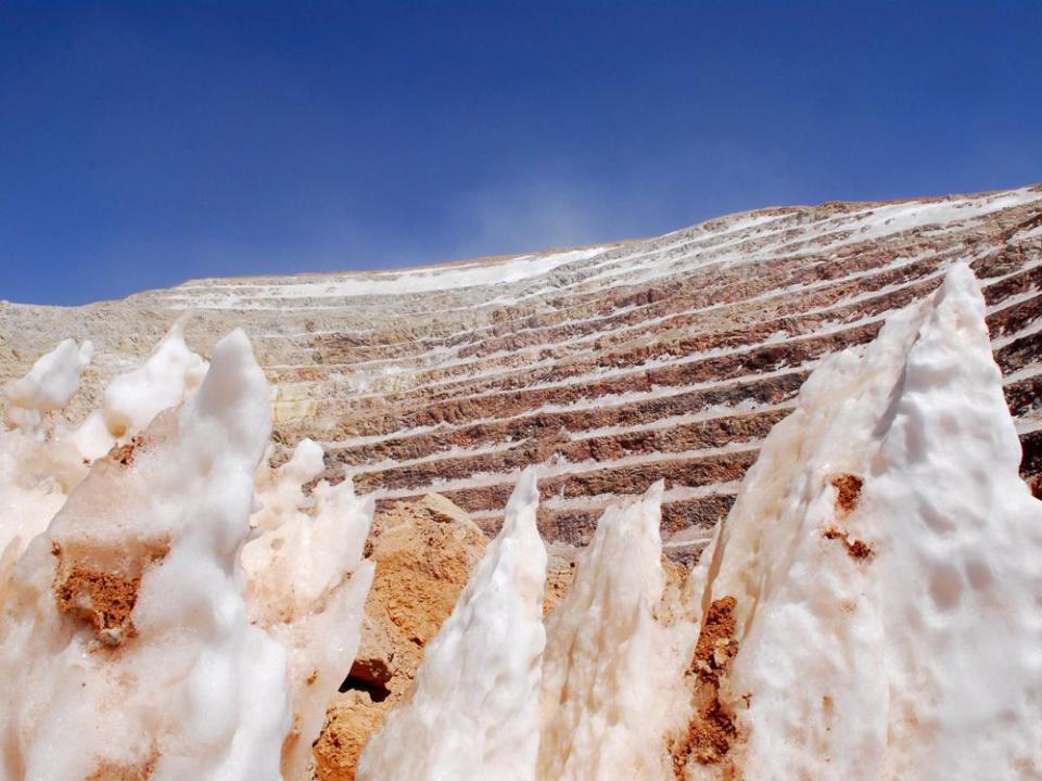  Barrick’s gold, silver and copper mines in Argentina’s Andes mountains in Veladero, San Juan.