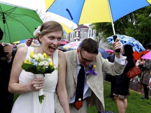 Rainy Wedding 