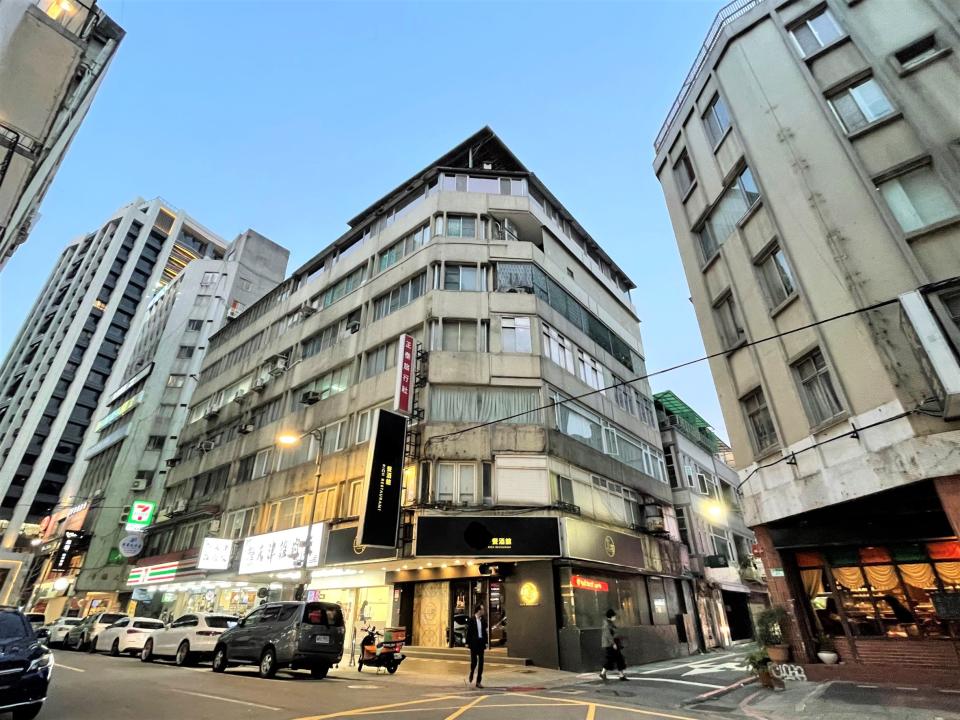 台北市中山區天津街一樓帶地下室店面，去年以1.16億元易主。圖/台灣房屋提供