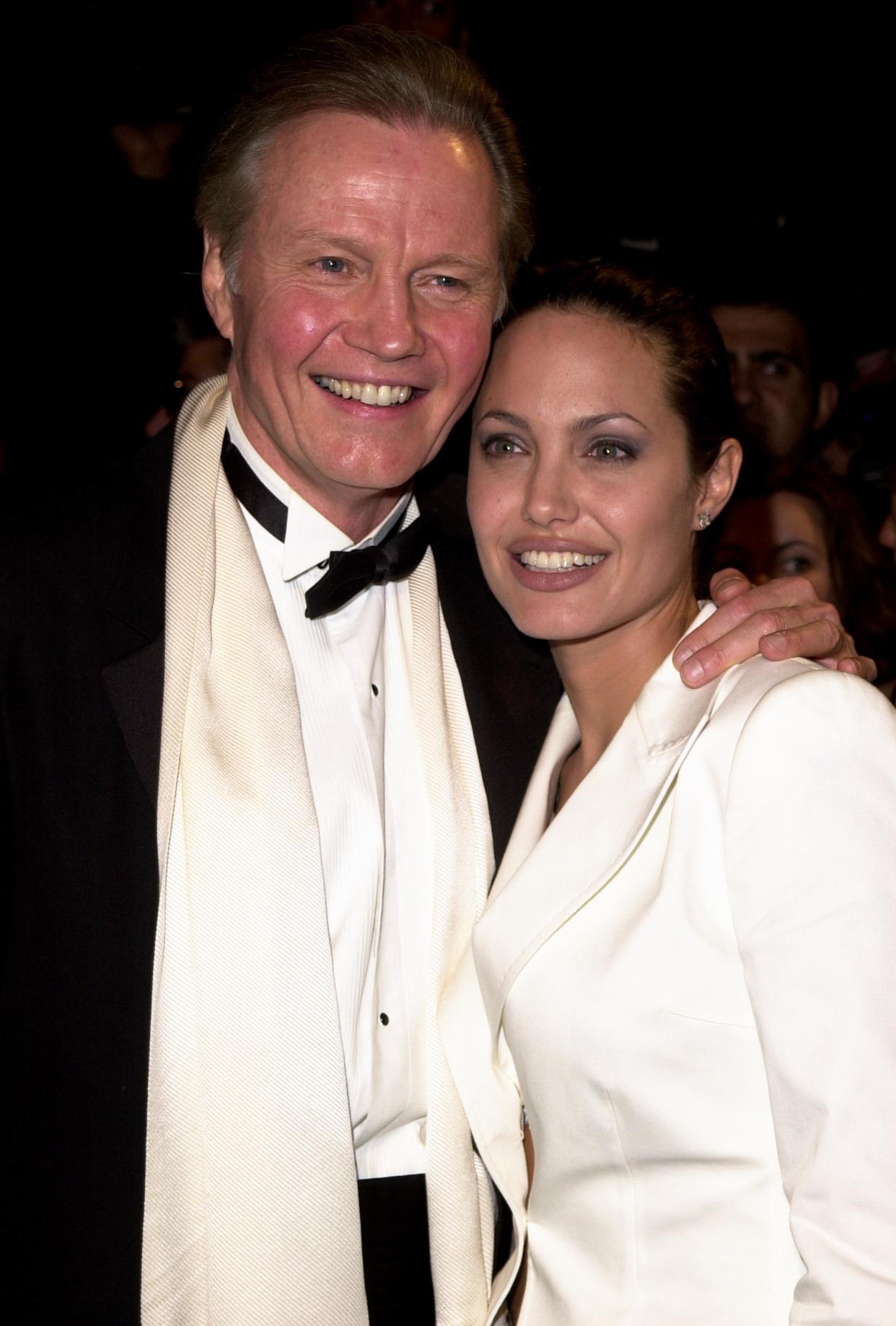 Jon Voight and Angelina Jolie at the Academy Awards in 2001. (Photo: Jeff Vespa/WireImage)
