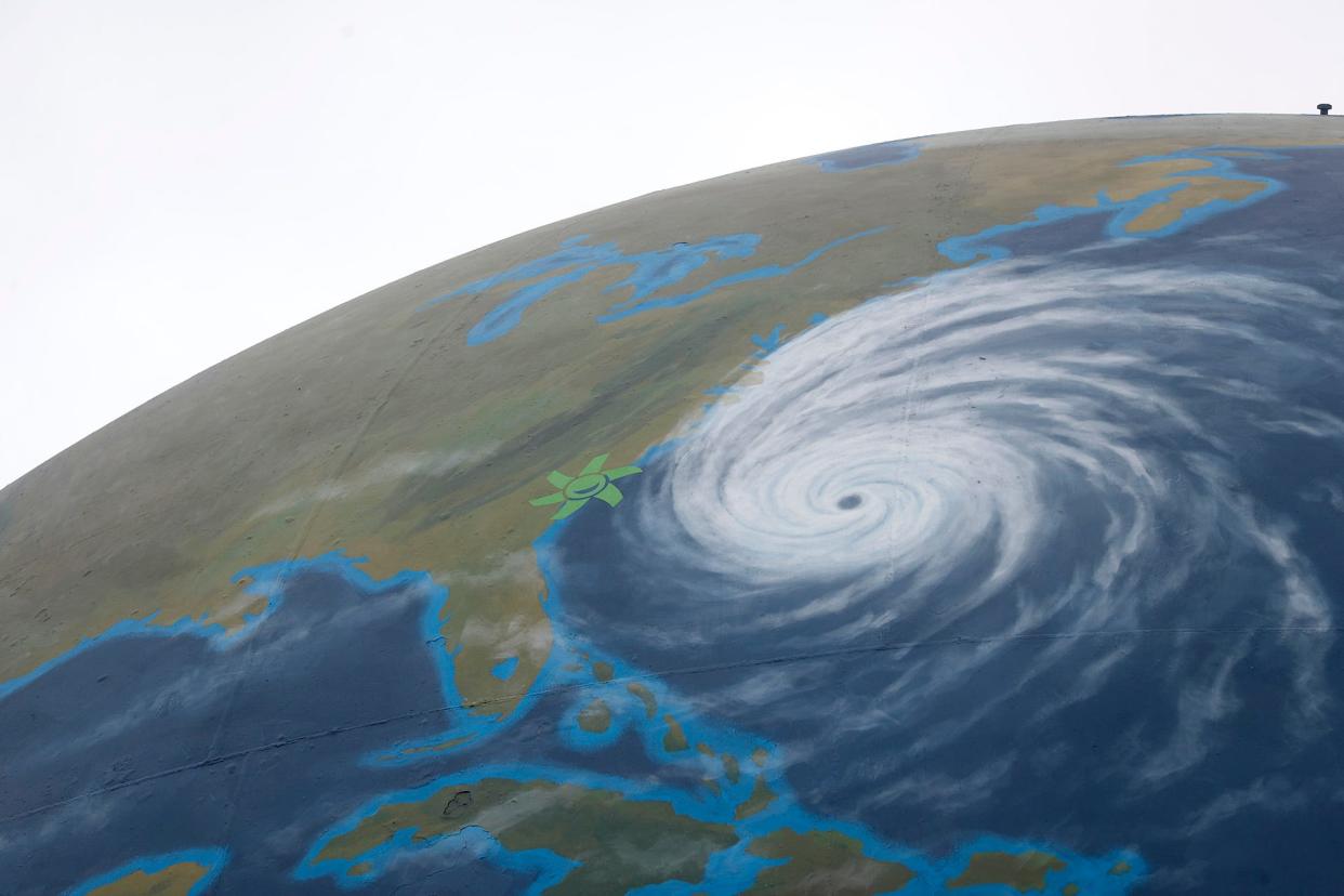 FILE: Savannahians are no strangers to hurricanes. The infamous globe on Derenne Ave. features Hurricane Fran, which hit the south Atlantic coast in 1996.