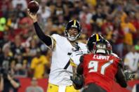Sep 24, 2018; Tampa, FL, USA;Pittsburgh Steelers quarterback Ben Roethlisberger (7) throws the ball against the Tampa Bay Buccaneers during the first quarter at Raymond James Stadium. Mandatory Credit: Kim Klement-USA TODAY Sports