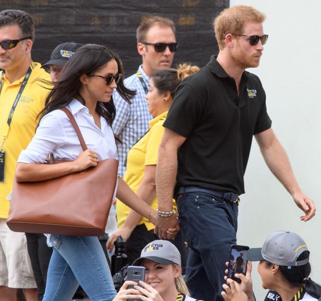 Meghan Markle Carries the Same Chic (and Affordable) Tote as