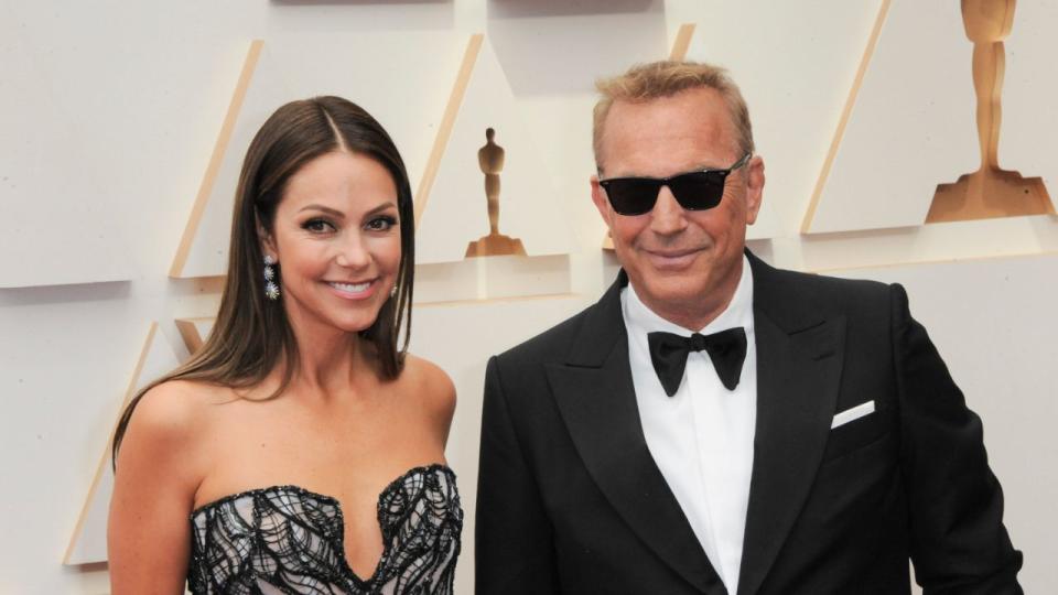 Christine Baumgartner, Kevin Costner at arrivals for 94th Academy Awards. Photo By: Elizabeth Goodenough/Everett Collection.