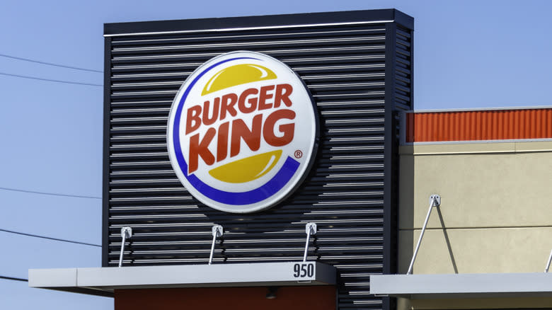 Burger King restaurant sign