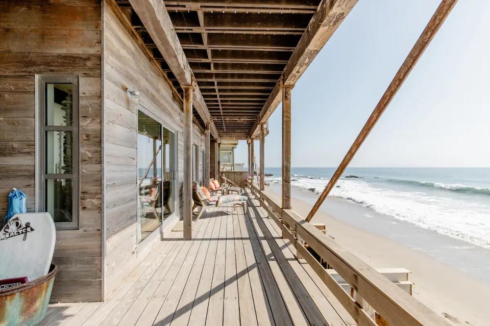 beach apartment los angeles airbnb