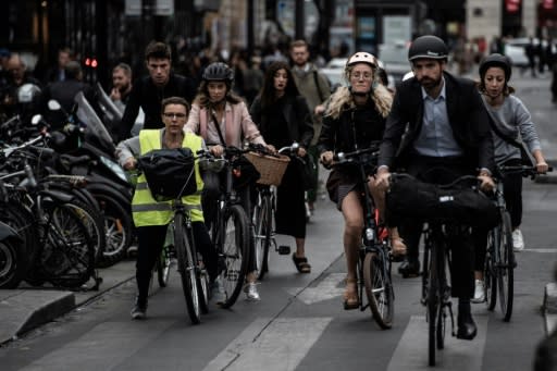 Paris bike lanes were swamped during the Friday metro strike