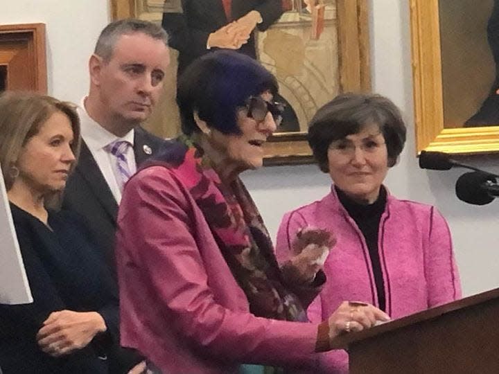 Pushkin with Katie Couric and US representatives Rosa DeLauro and Brian Fitzpatrick as they introduce the "Find It Early" Act in 2023.