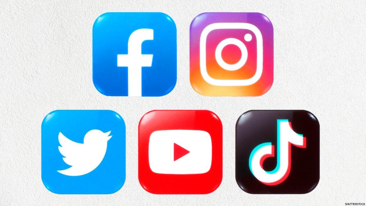 Social media logos