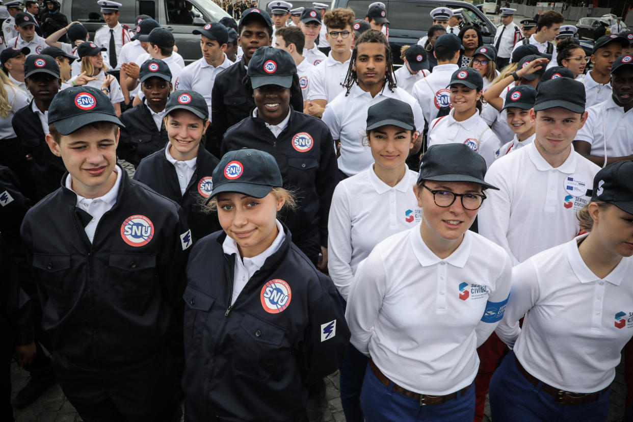 Des jeunes font leur Service National Universel en 2019 (Photo by LUDOVIC MARIN / various sources / AFP)
